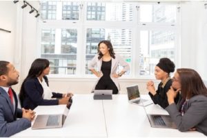 5 NATURAL WAYS TO BOOST YOUR ENERGY AT WORK