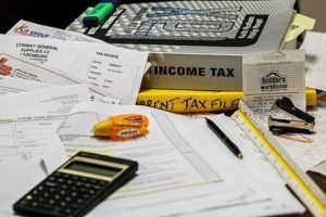 How Small Businesses Prepare for Tax Season