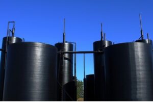 Role of Oil Refineries in Oil Trading