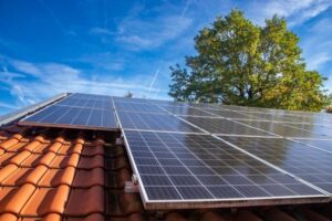 Is It Time to Switch to Solar? A Simple Checklist
