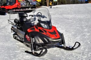 Private Snowmobile Tours